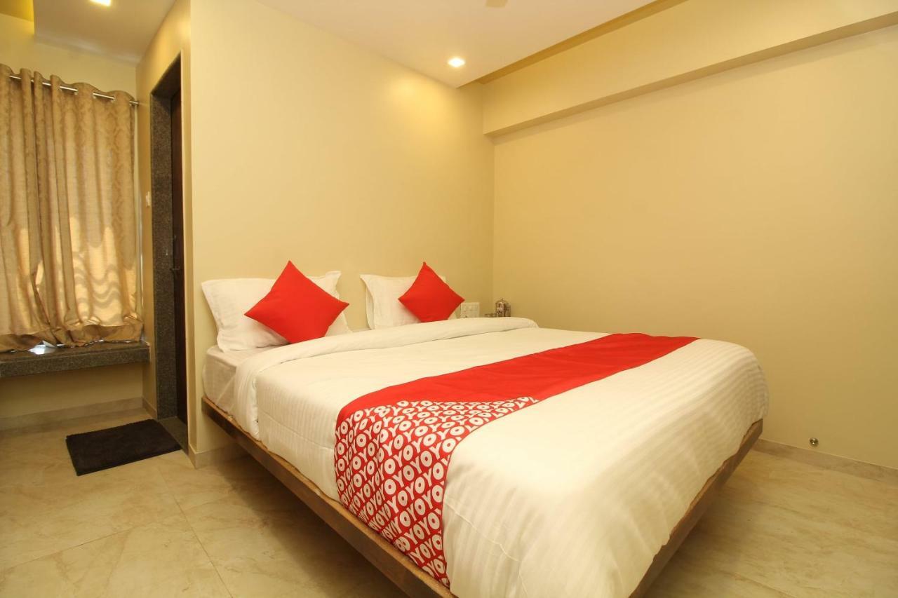 Oyo 37468 Nisha Lodging Ξενοδοχείο Solapur Εξωτερικό φωτογραφία